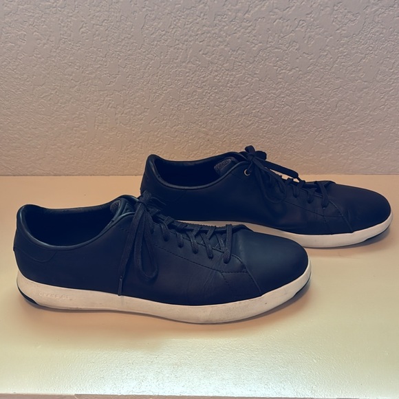 Cole Haan Grandpro Men’s Black Leather Tennis Shoes - Picture 2 of 4